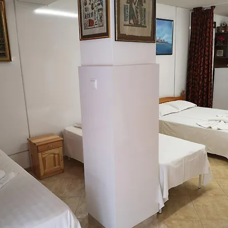Guest house Mgm